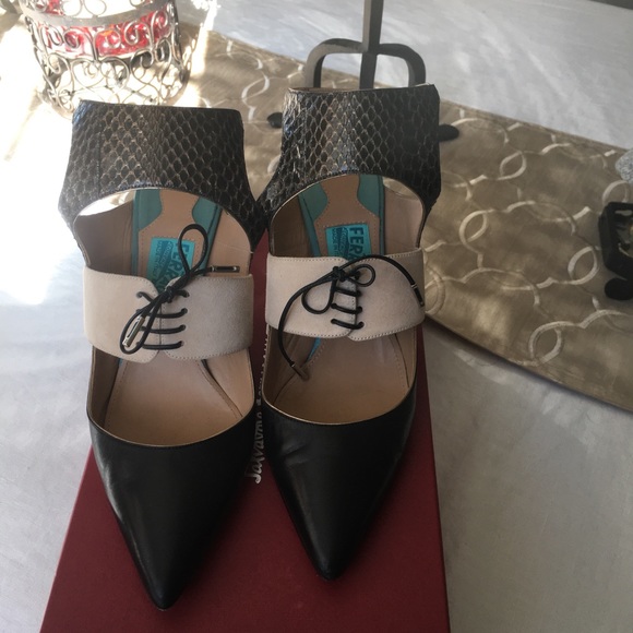 Salvatore Ferragamo Shoes 7 1/2 - Picture 2 of 4